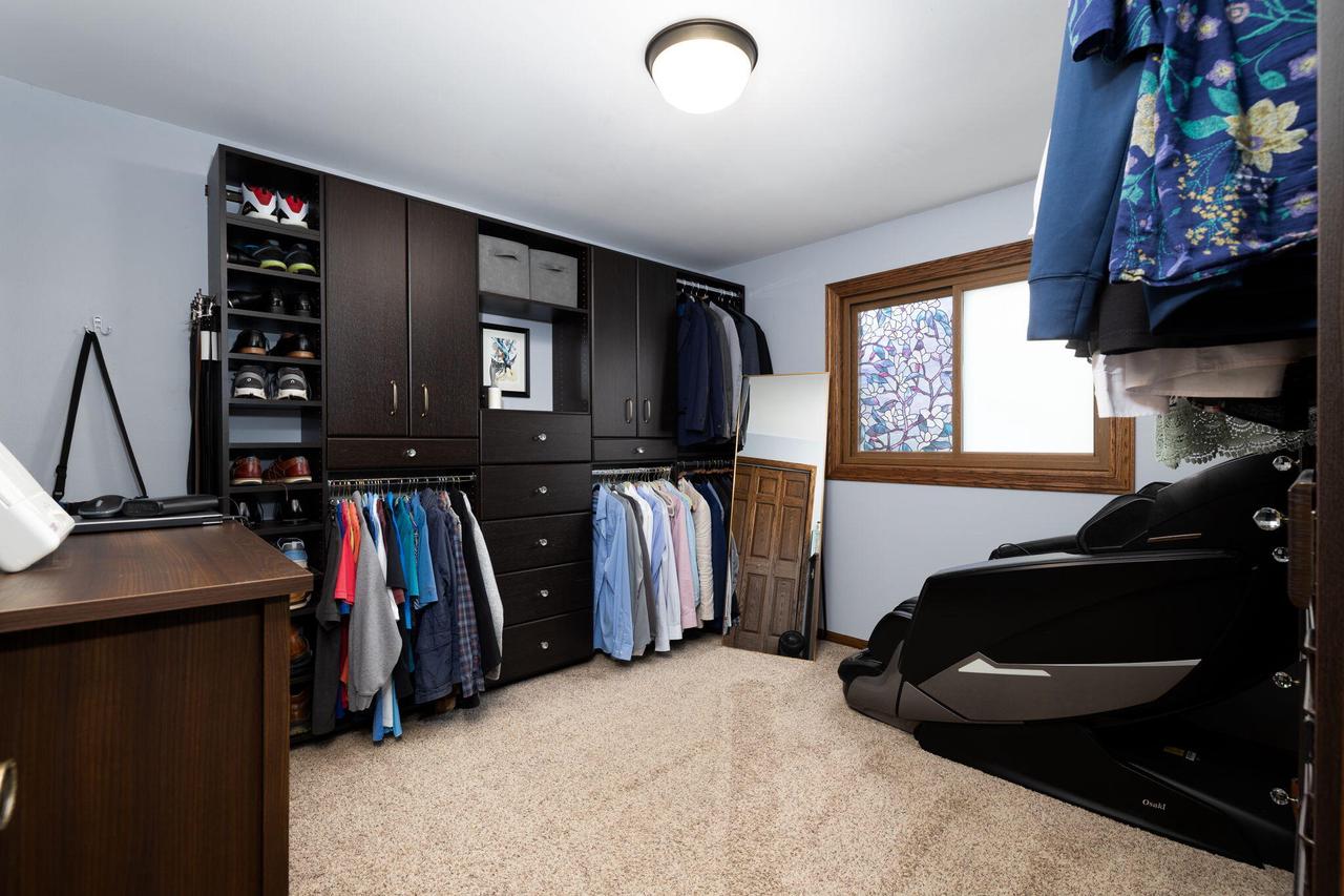 1017 Parkridge DRIVE