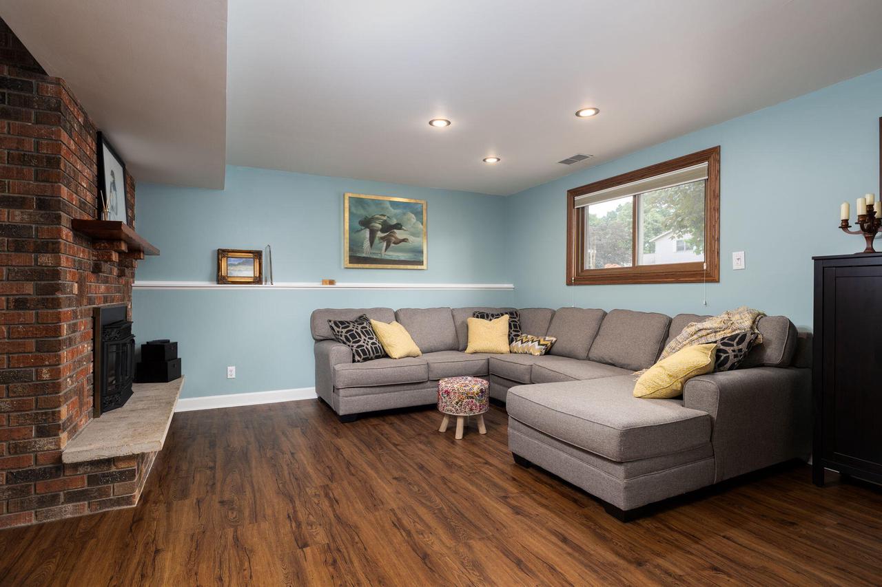 1017 Parkridge DRIVE