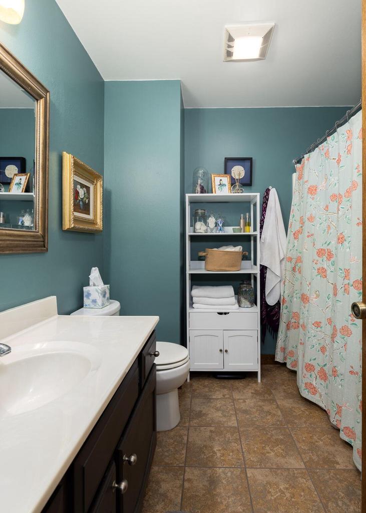 1017 Parkridge DRIVE