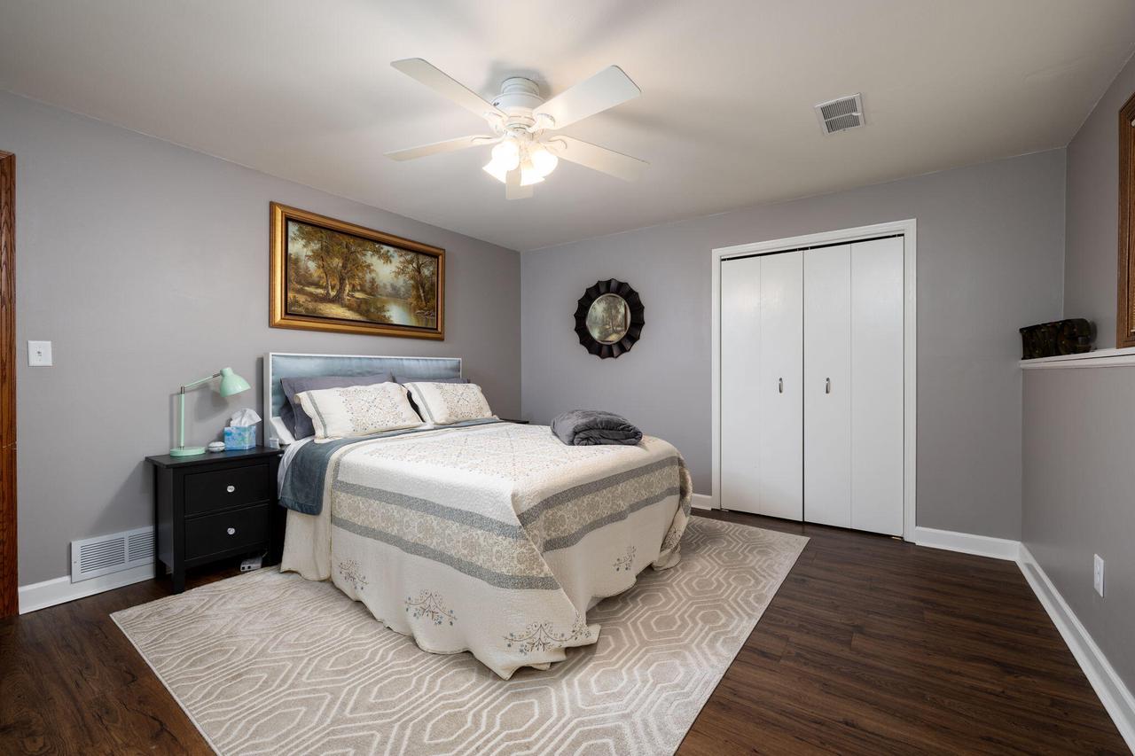 1017 Parkridge DRIVE