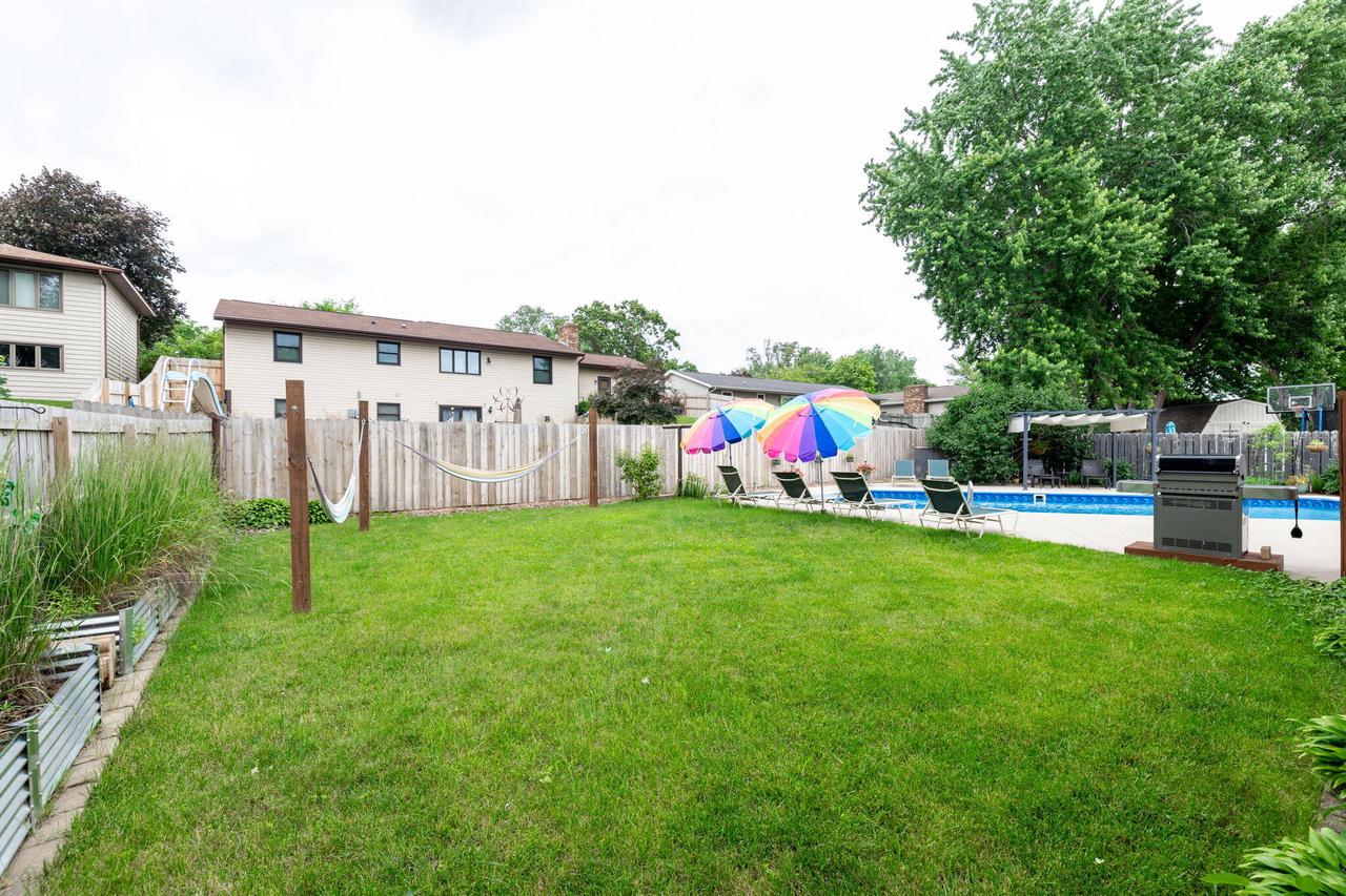 1017 Parkridge DRIVE