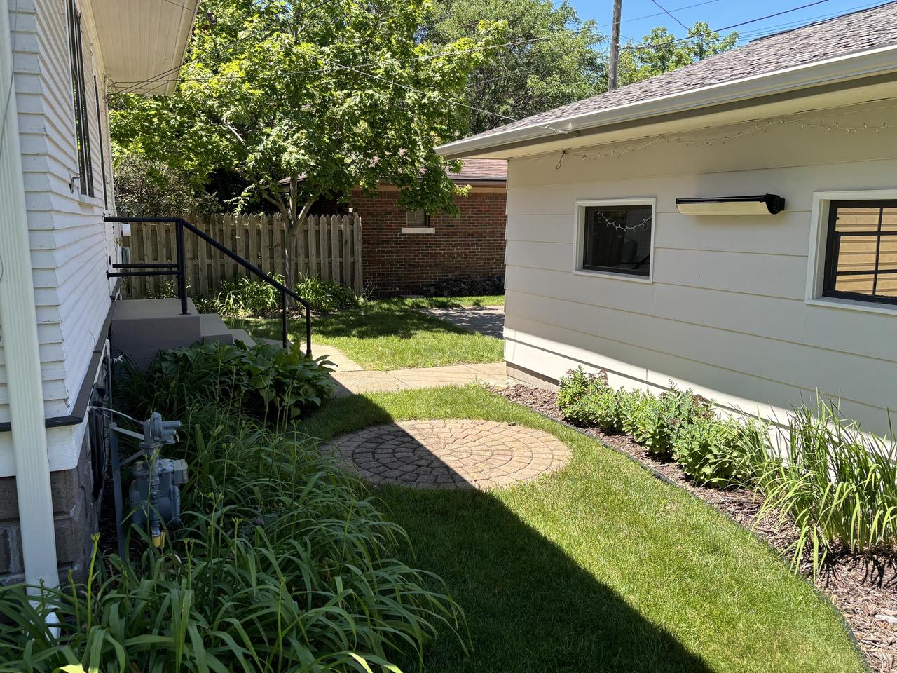 2109 Grandview PLACE