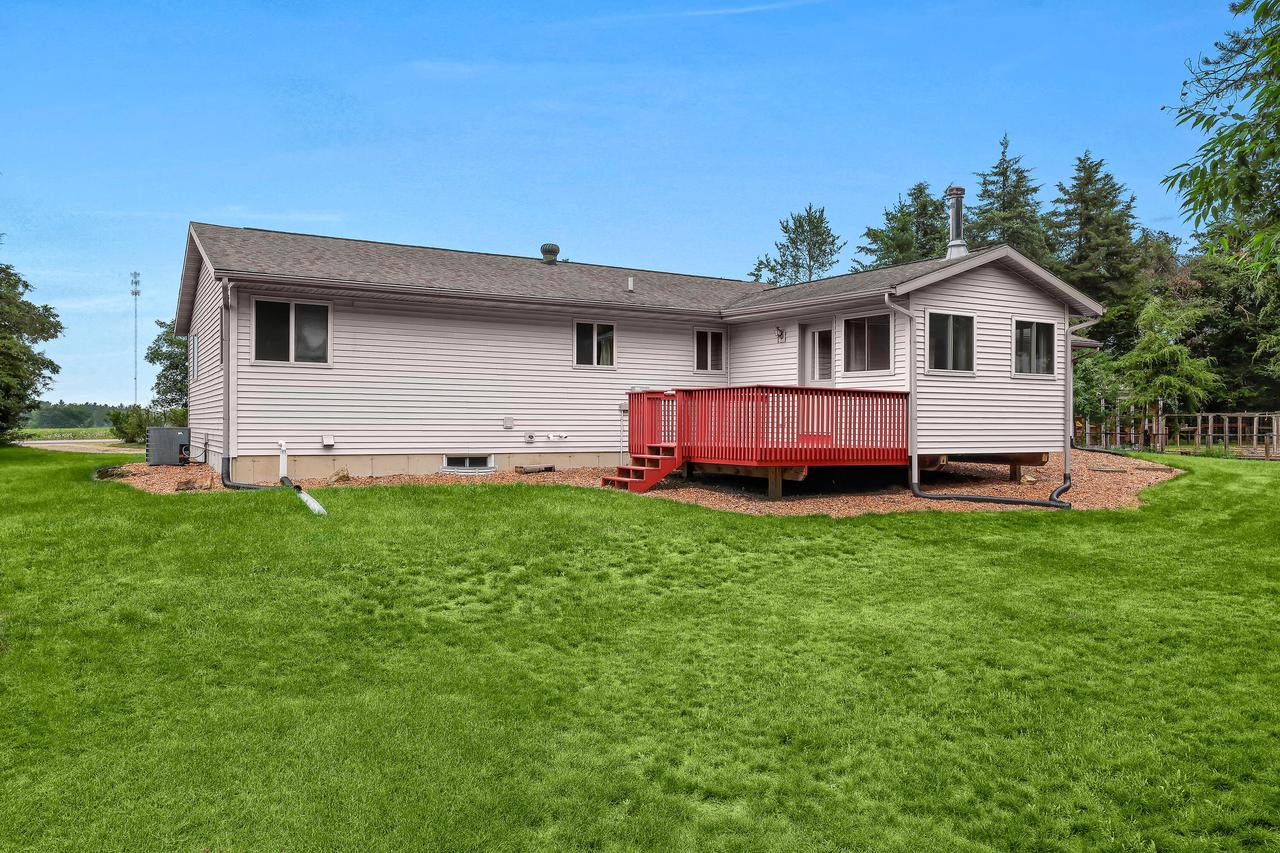 W2527 Davis Creek ROAD