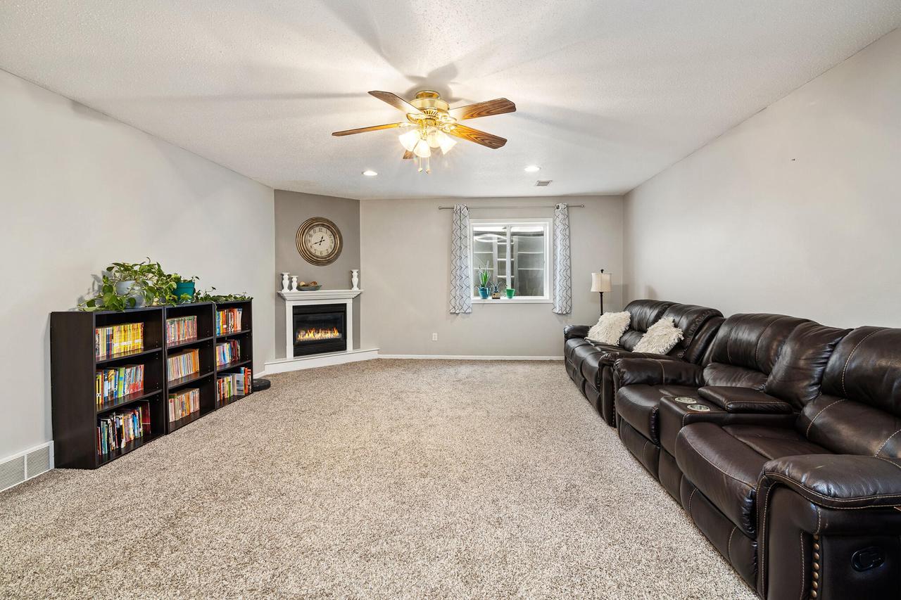 1205 Cherry LANE SOUTH South