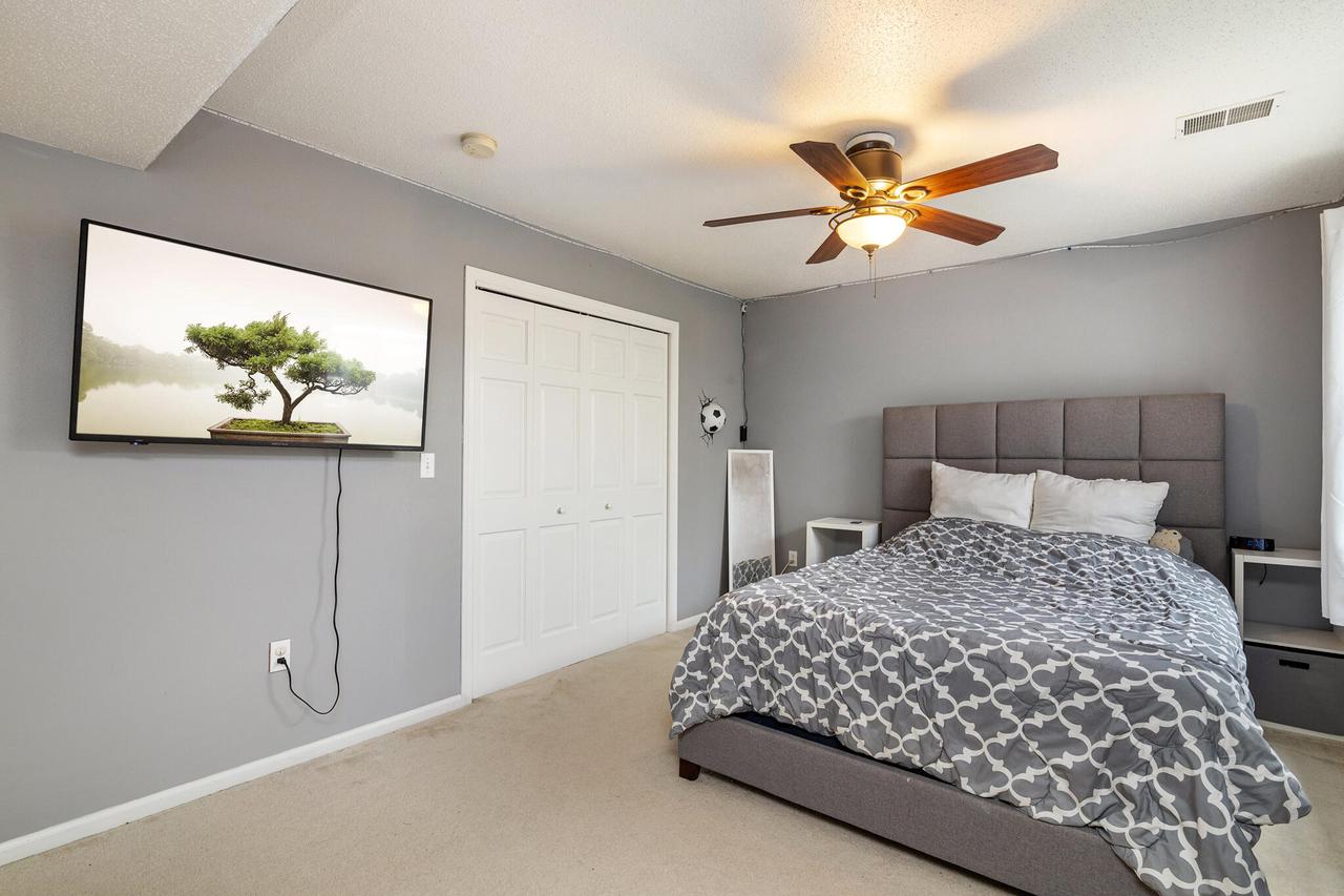 1205 Cherry LANE SOUTH South