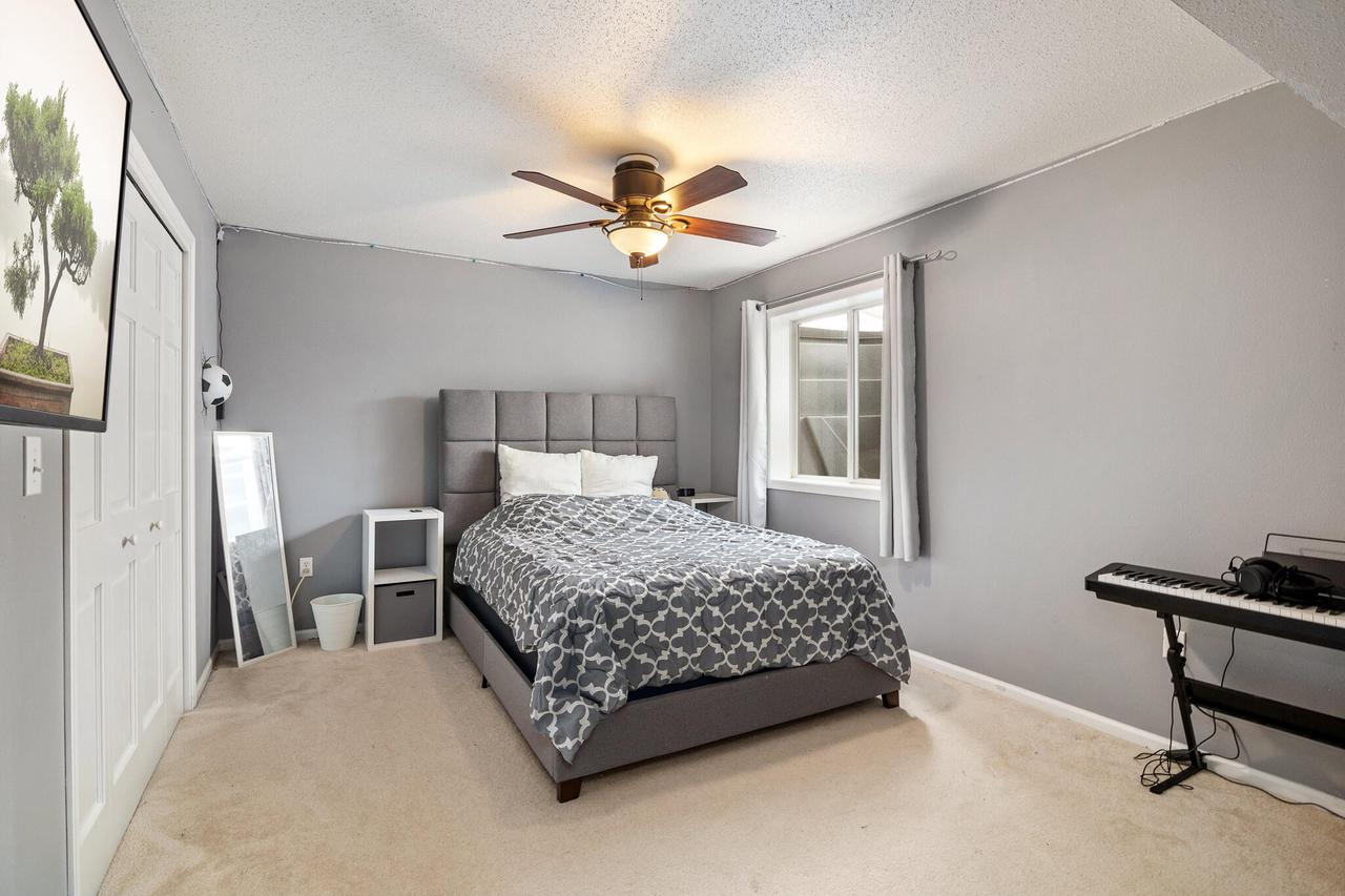 1205 Cherry LANE SOUTH South