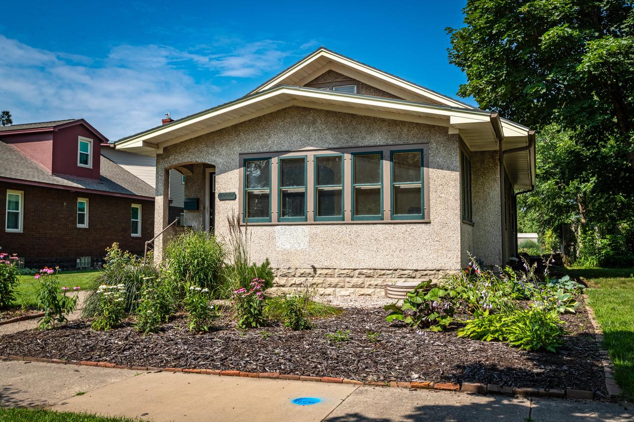 1222 17th STREET SOUTH South