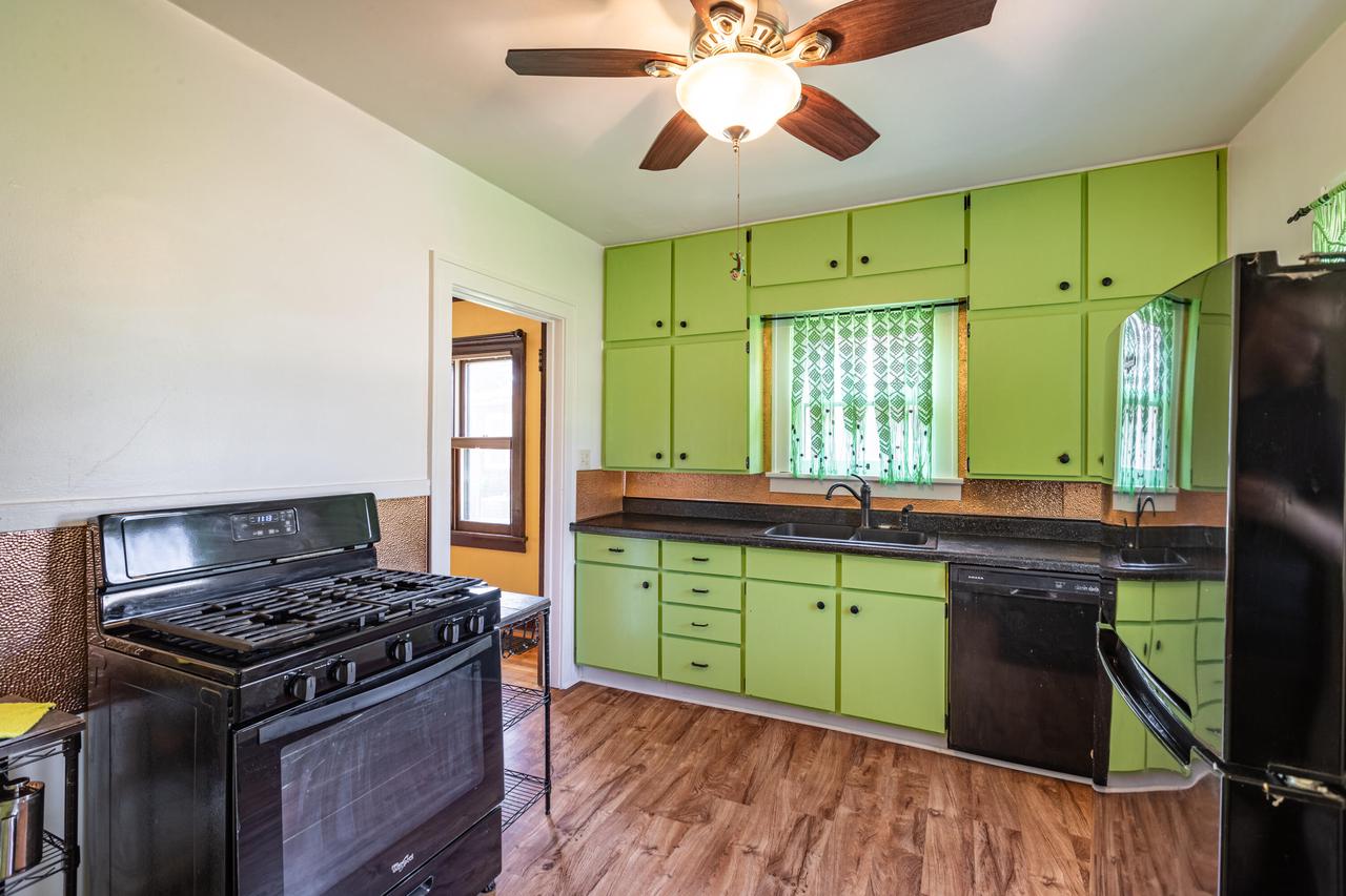 1222 17th STREET SOUTH South