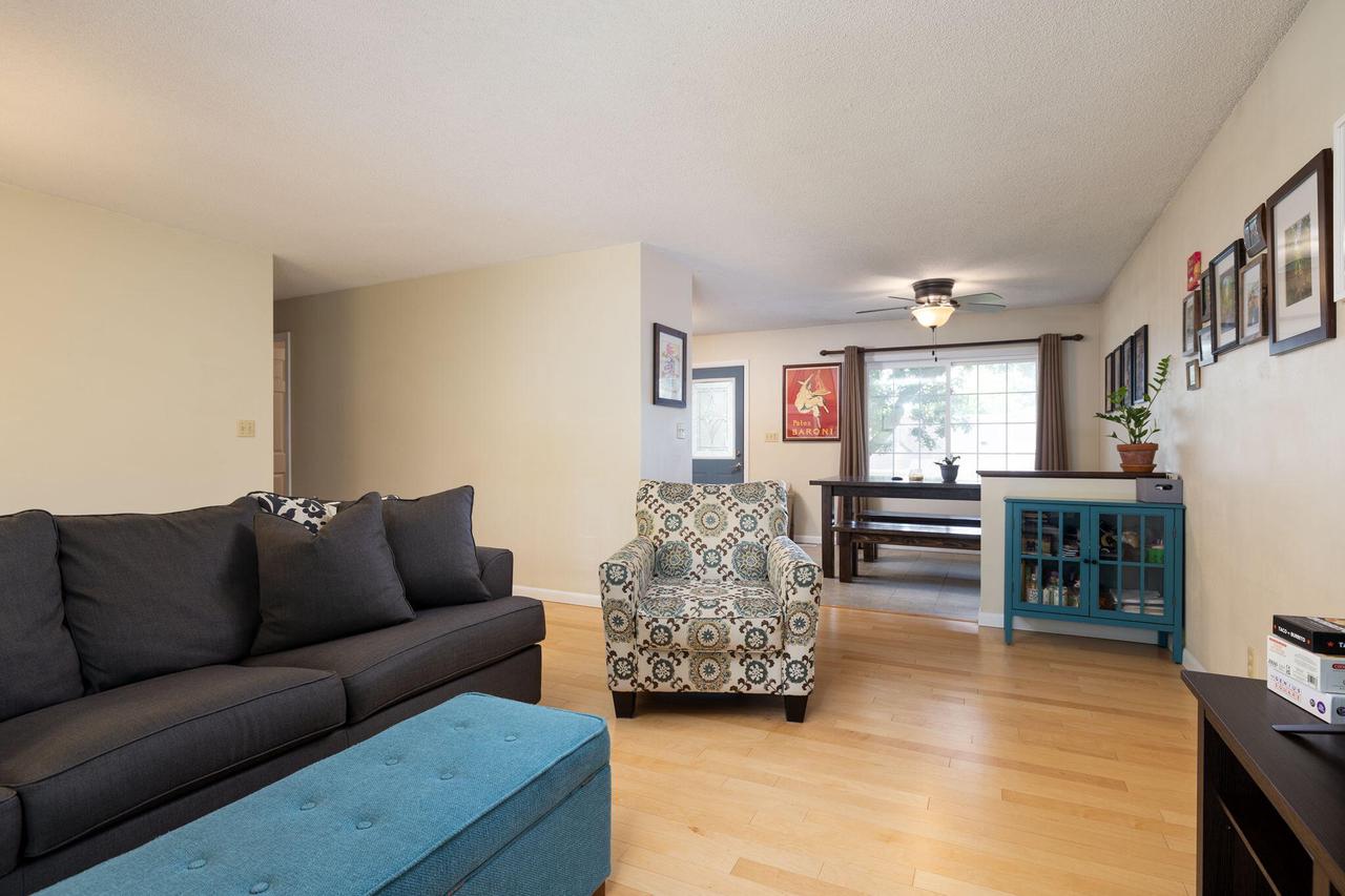 221 16th AVENUE NORTH North