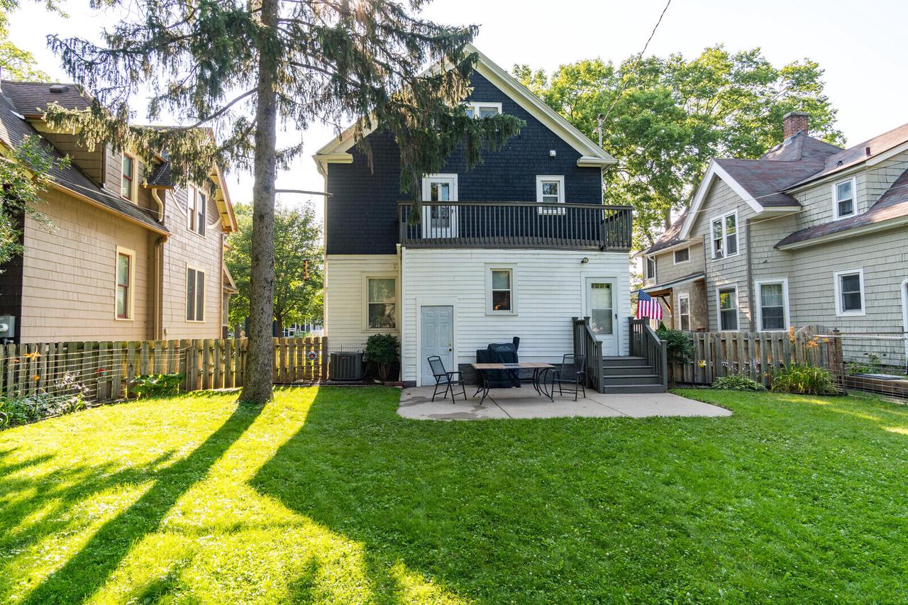 527 15th STREET SOUTH South