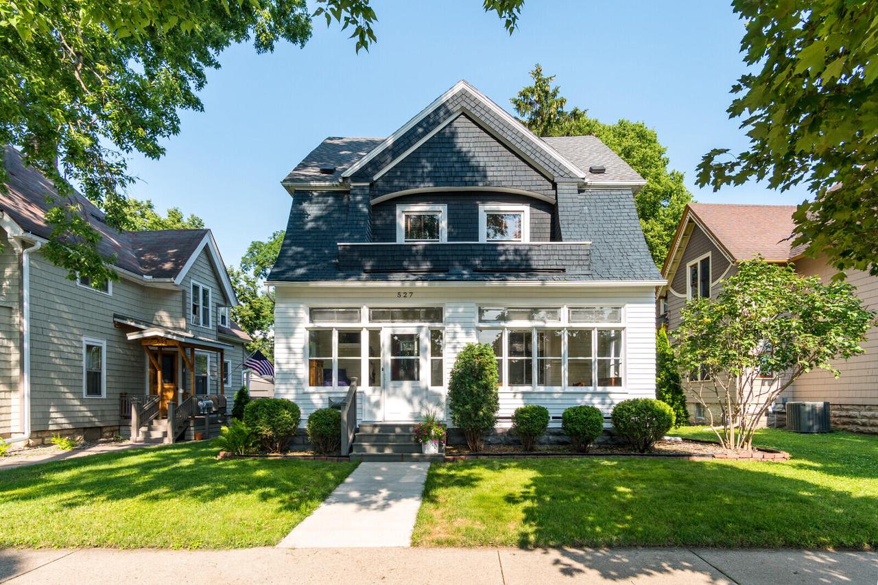 527 15th STREET SOUTH South