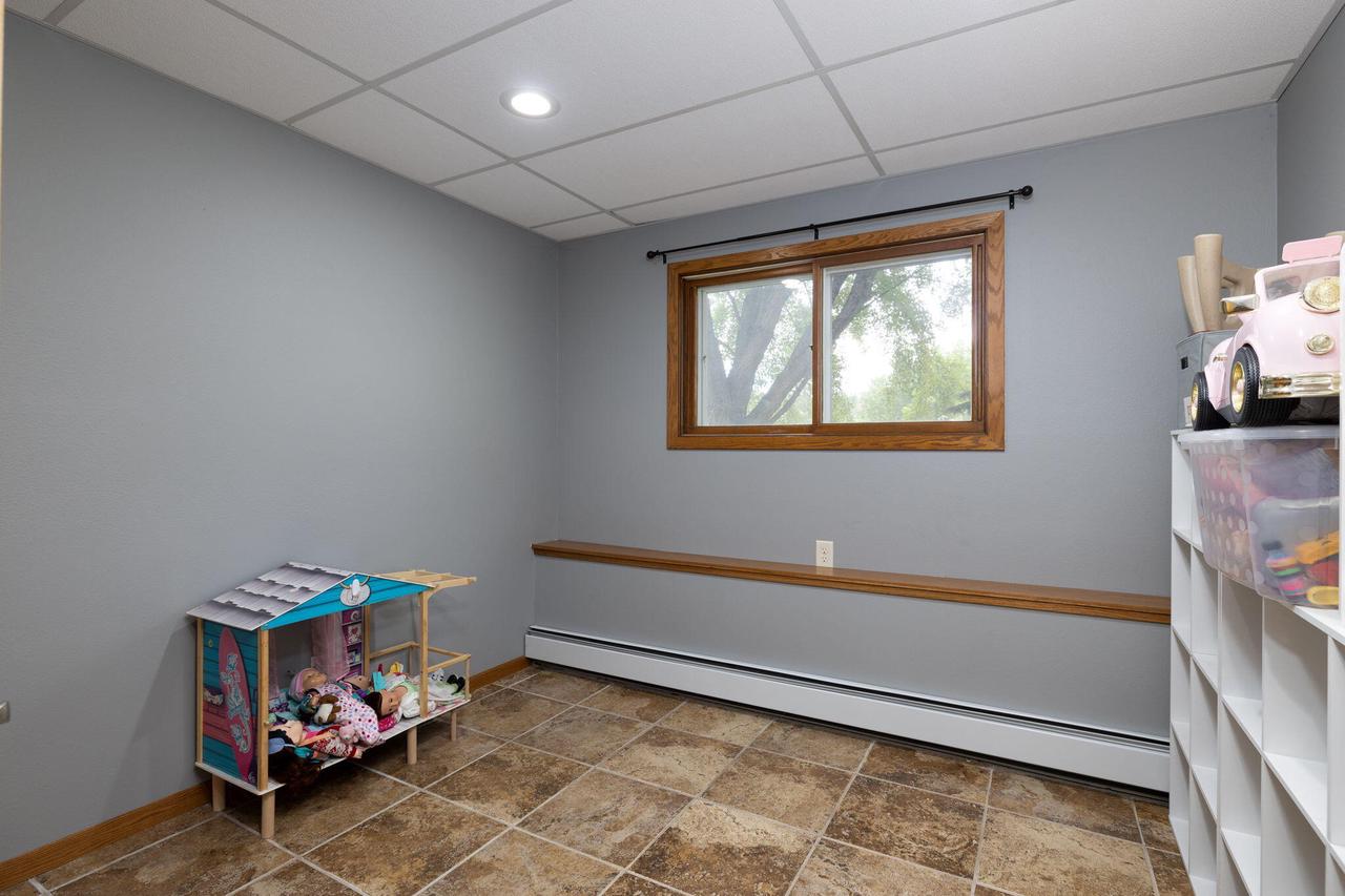 W8227 Sternford STREET