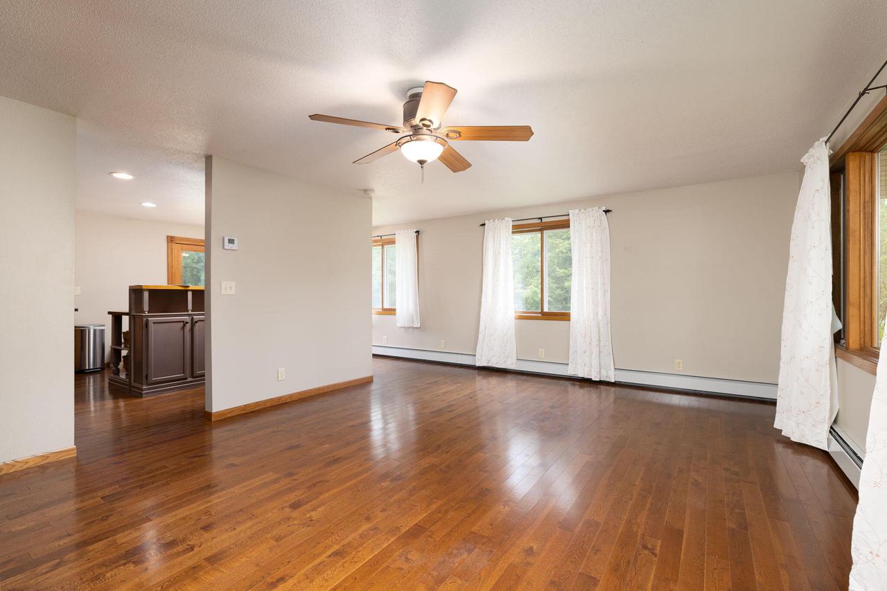 W8227 Sternford STREET