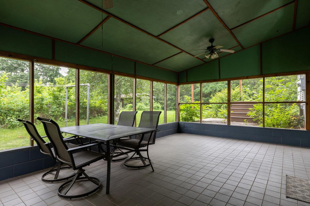 W8227 Sternford STREET