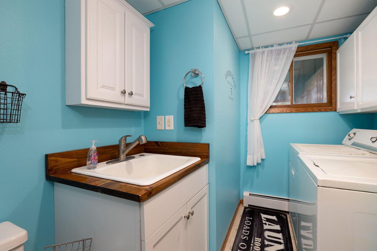 W8227 Sternford STREET