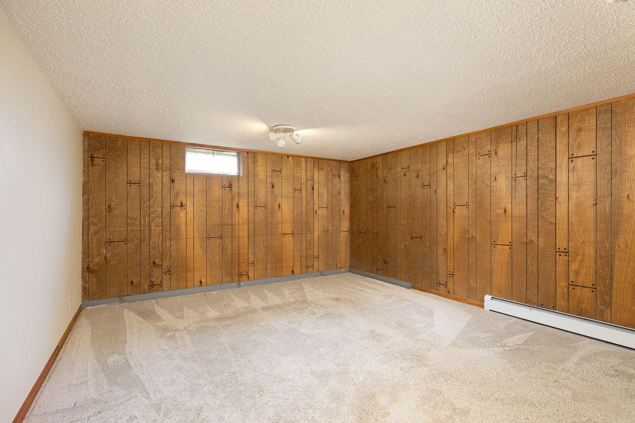 W8227 Sternford STREET