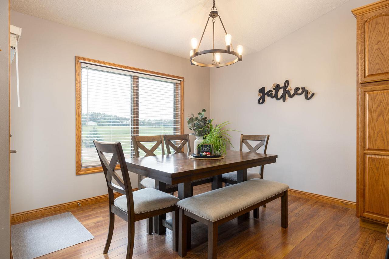 1106 Huntington STREET