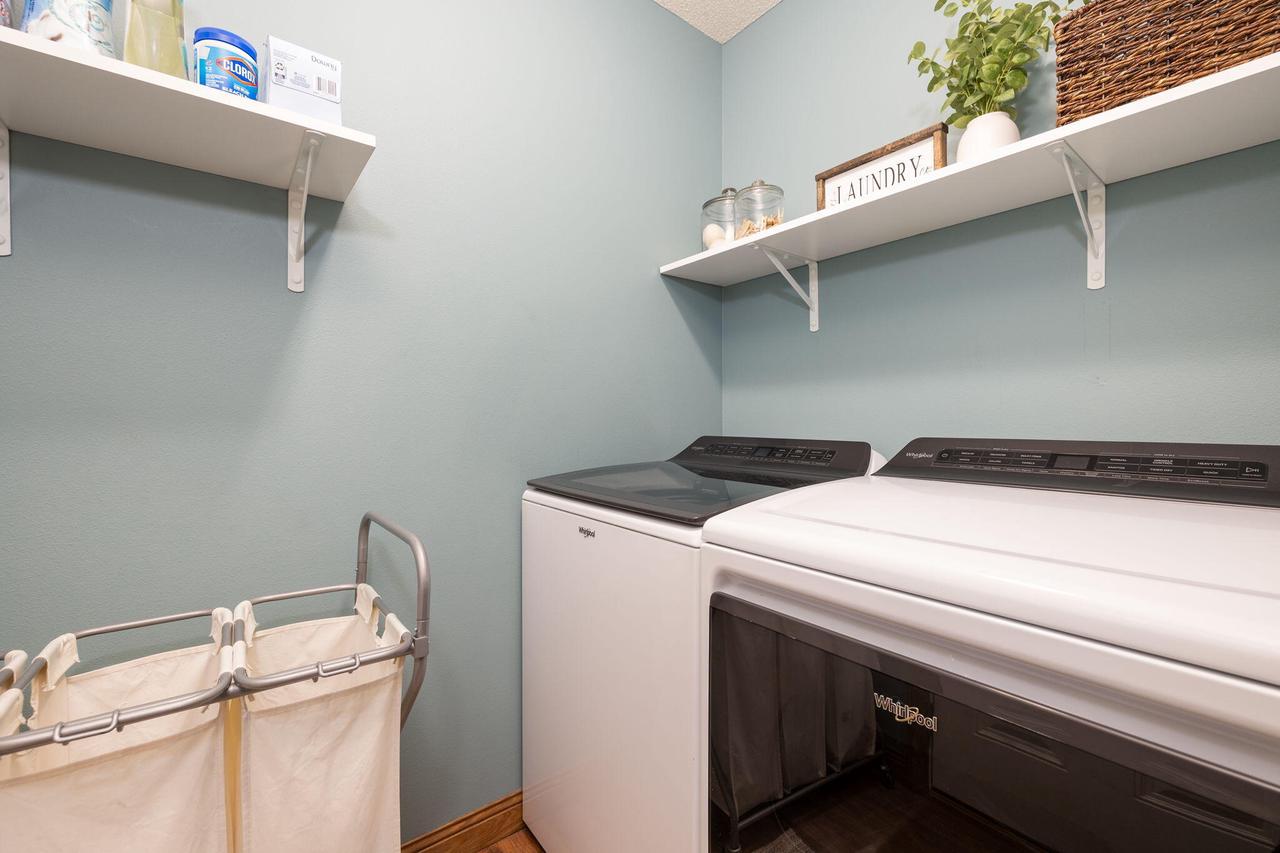 1106 Huntington STREET