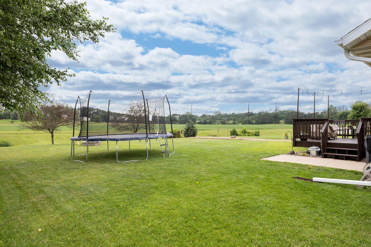 1106 Huntington STREET