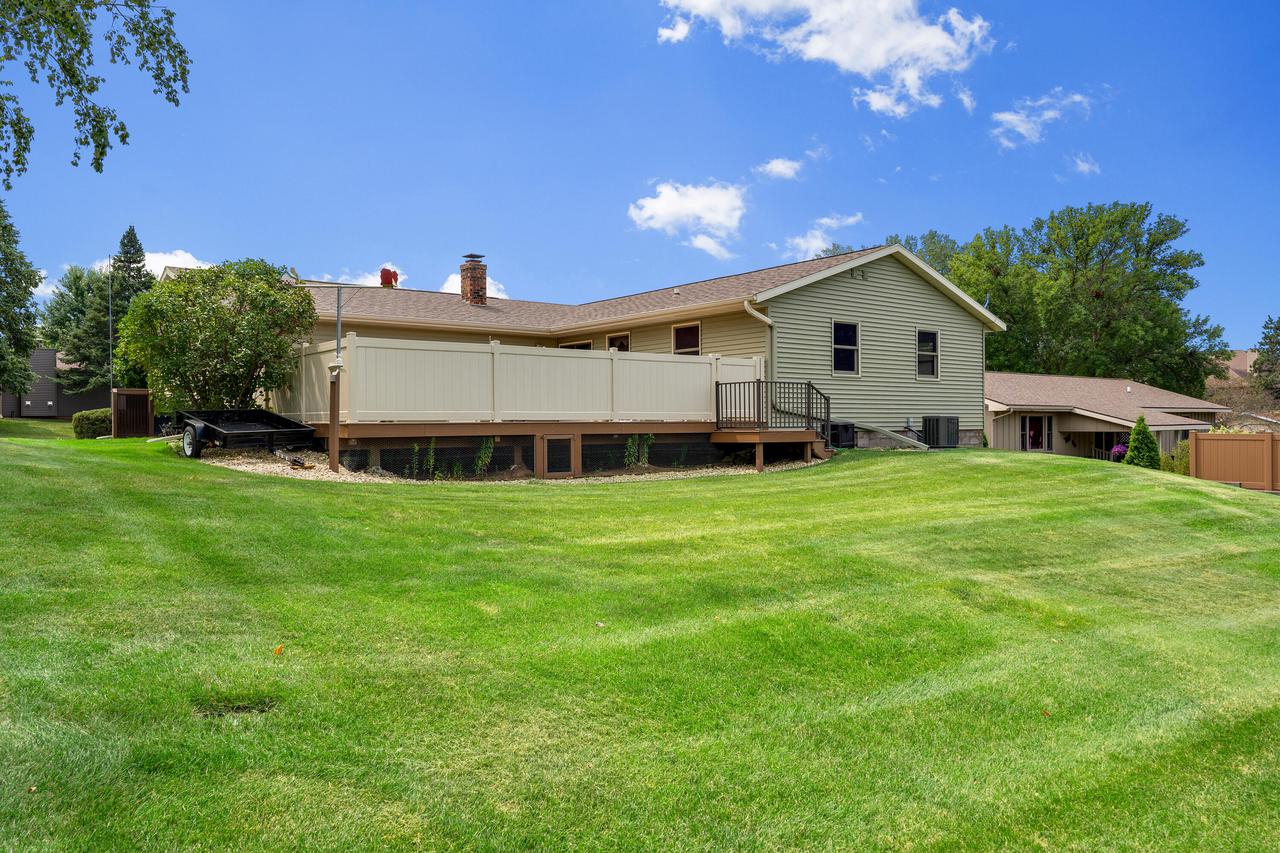 1124 Parkridge DRIVE