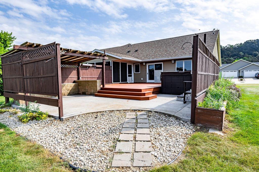 1600 Coranado STREET