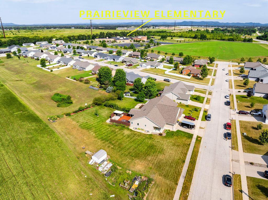 1600 Coranado STREET