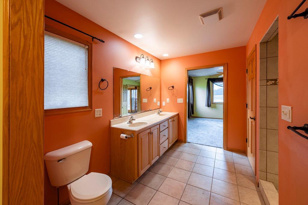 1600 Coranado STREET