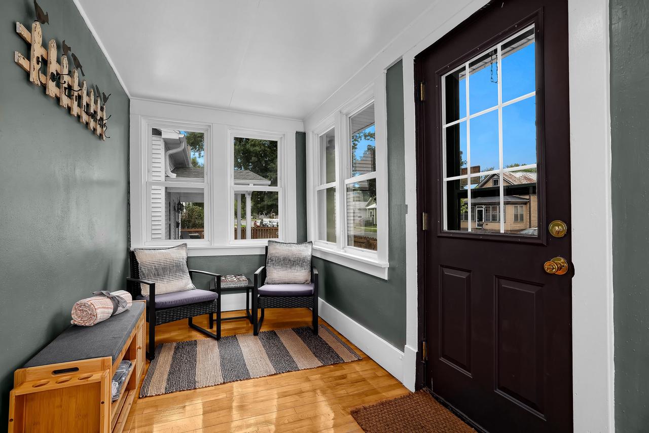 926 6th STREET SOUTH South