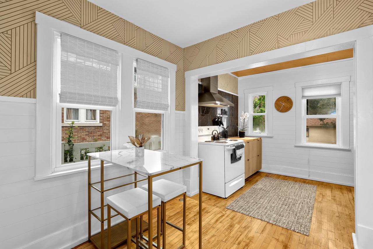 926 6th STREET SOUTH South