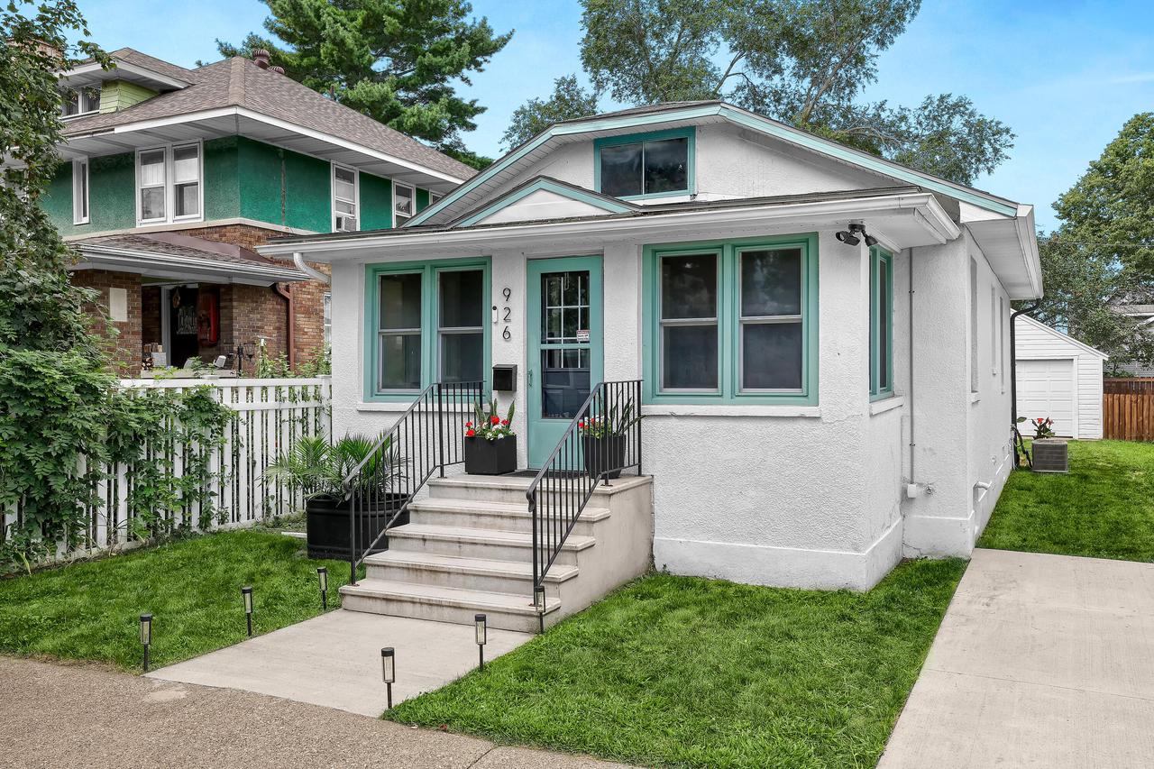 926 6th STREET SOUTH South