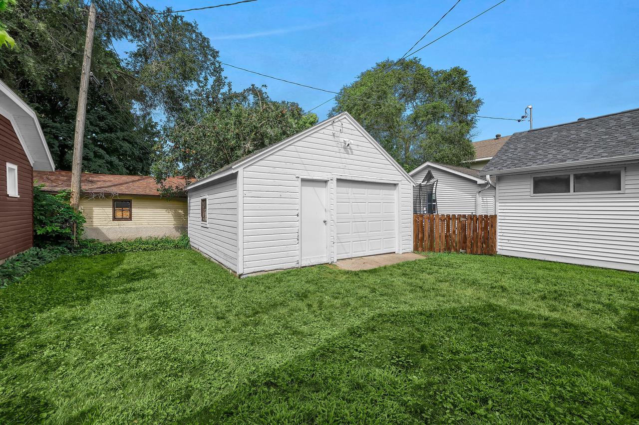 926 6th STREET SOUTH South