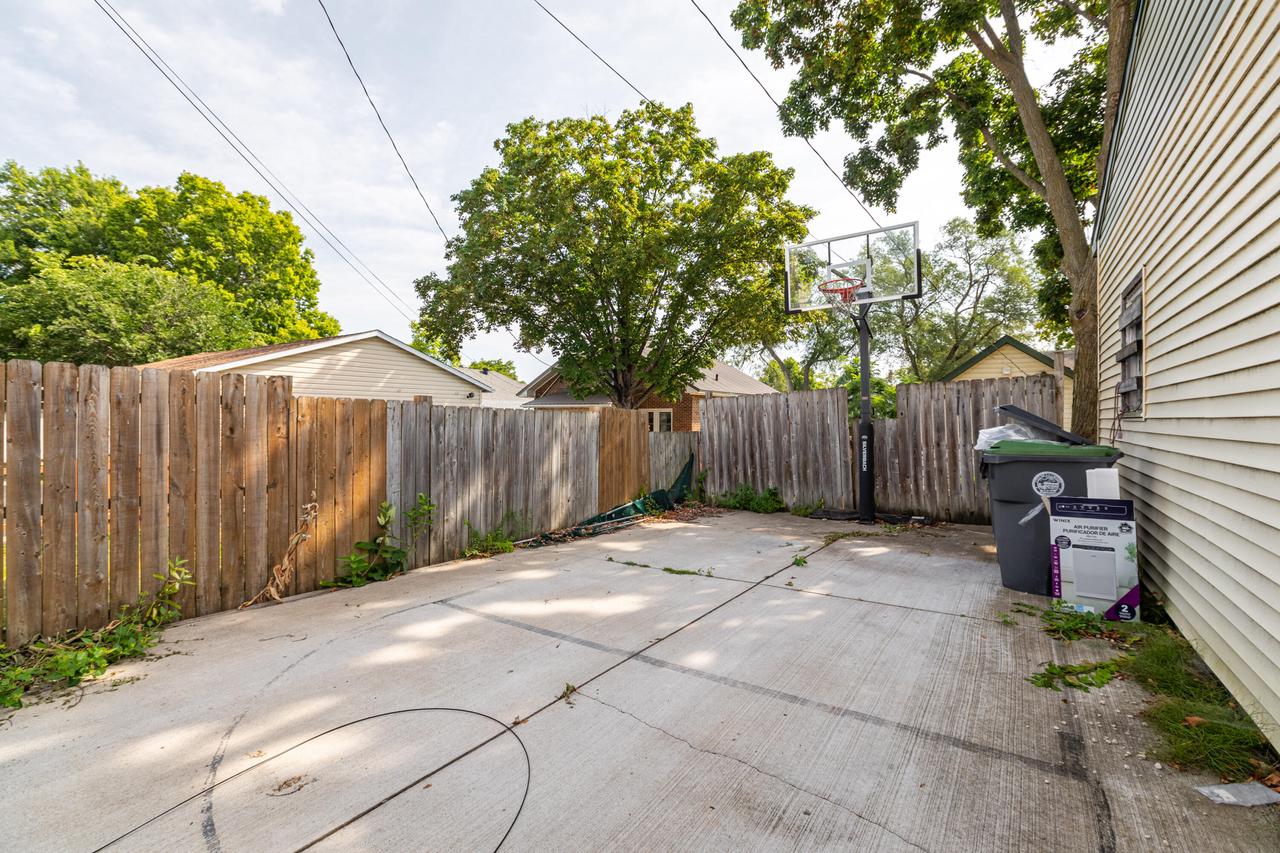 2522 14th STREET SOUTH South