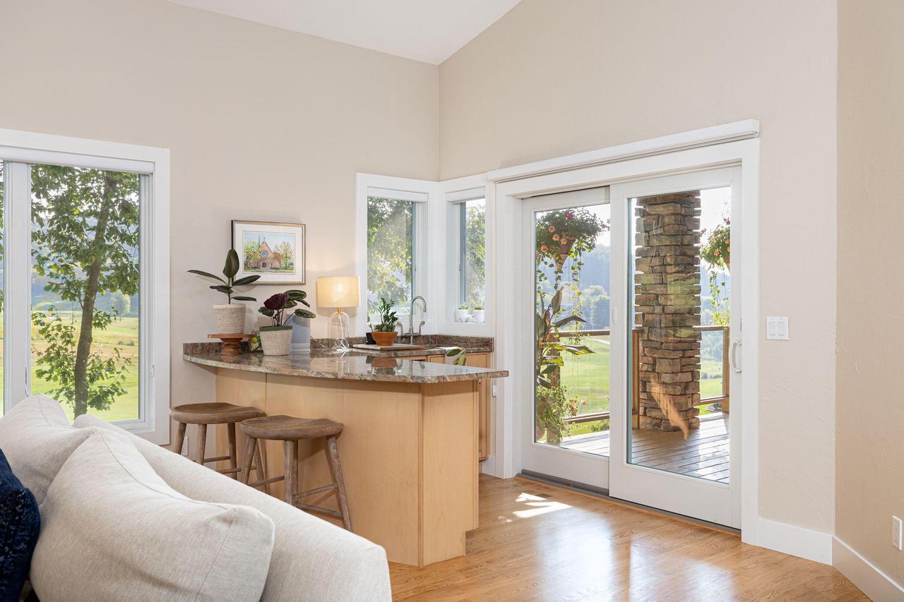 632 Country Club LANE