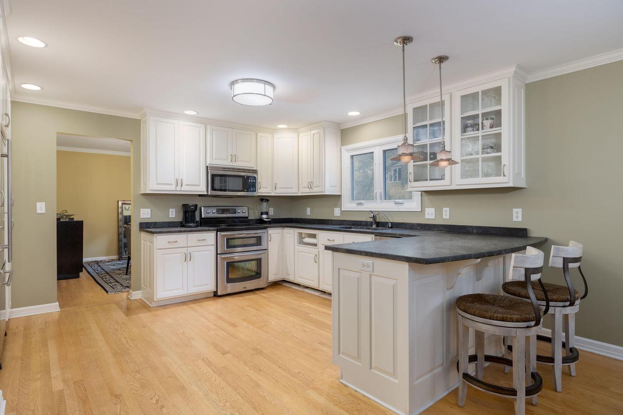 840 Janice COURT EAST East