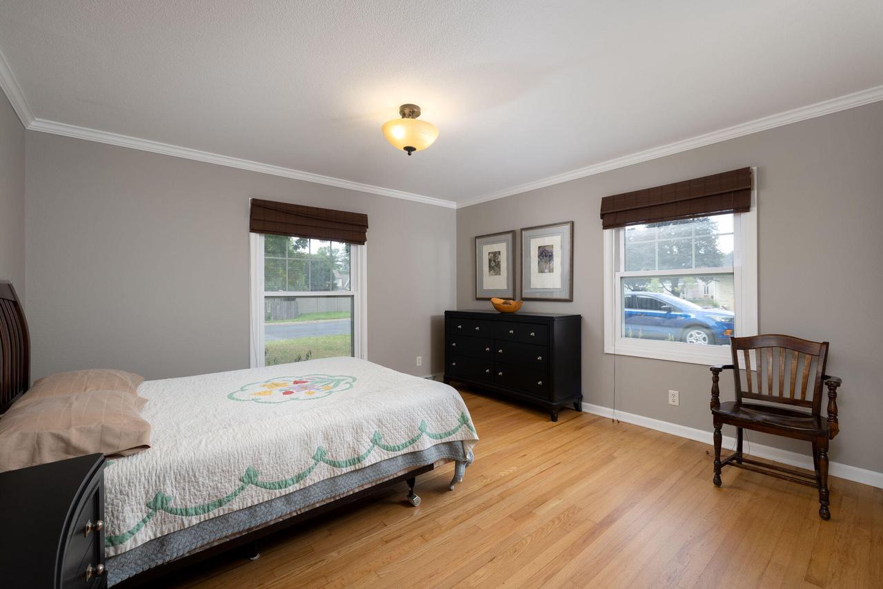 840 Janice COURT EAST East