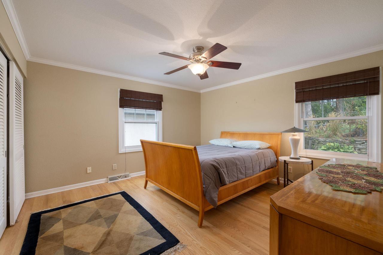 840 Janice COURT EAST East