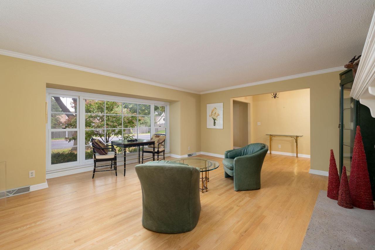 840 Janice COURT EAST East