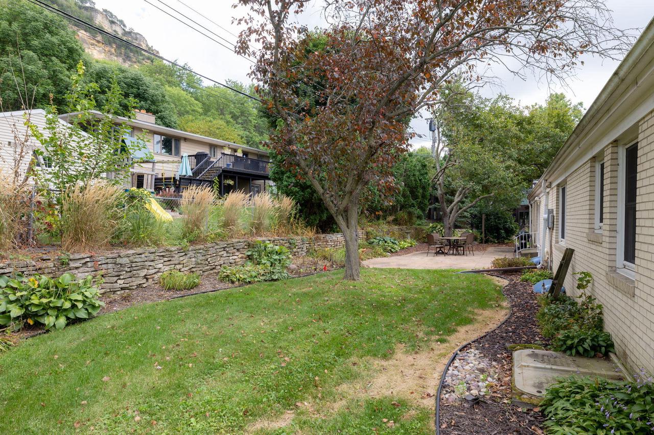 840 Janice COURT EAST East