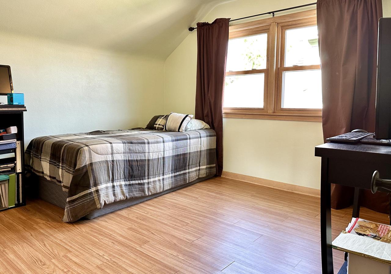 1485 Redfield STREET