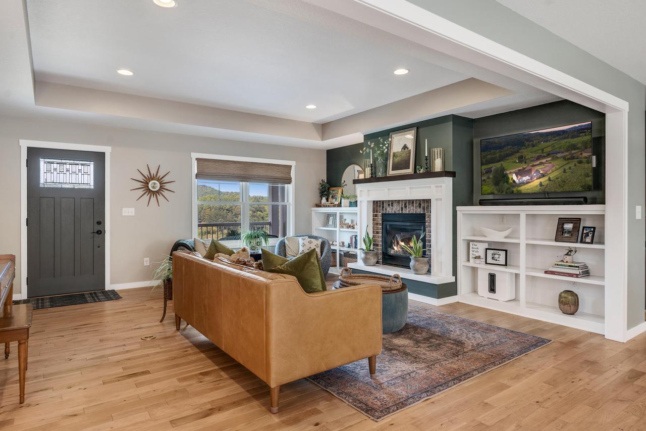 N3260 Hidden Springs ROAD