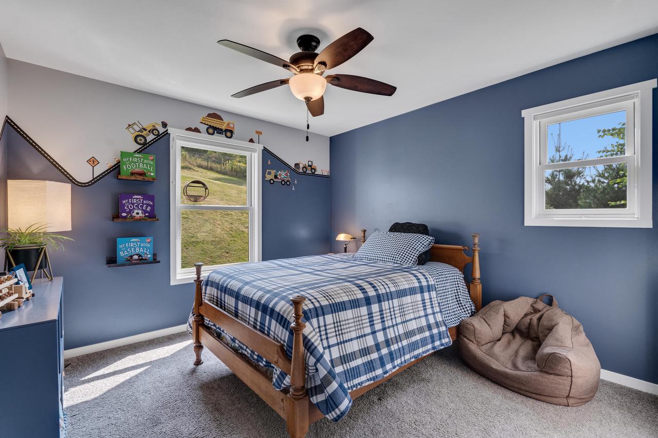 N3260 Hidden Springs ROAD