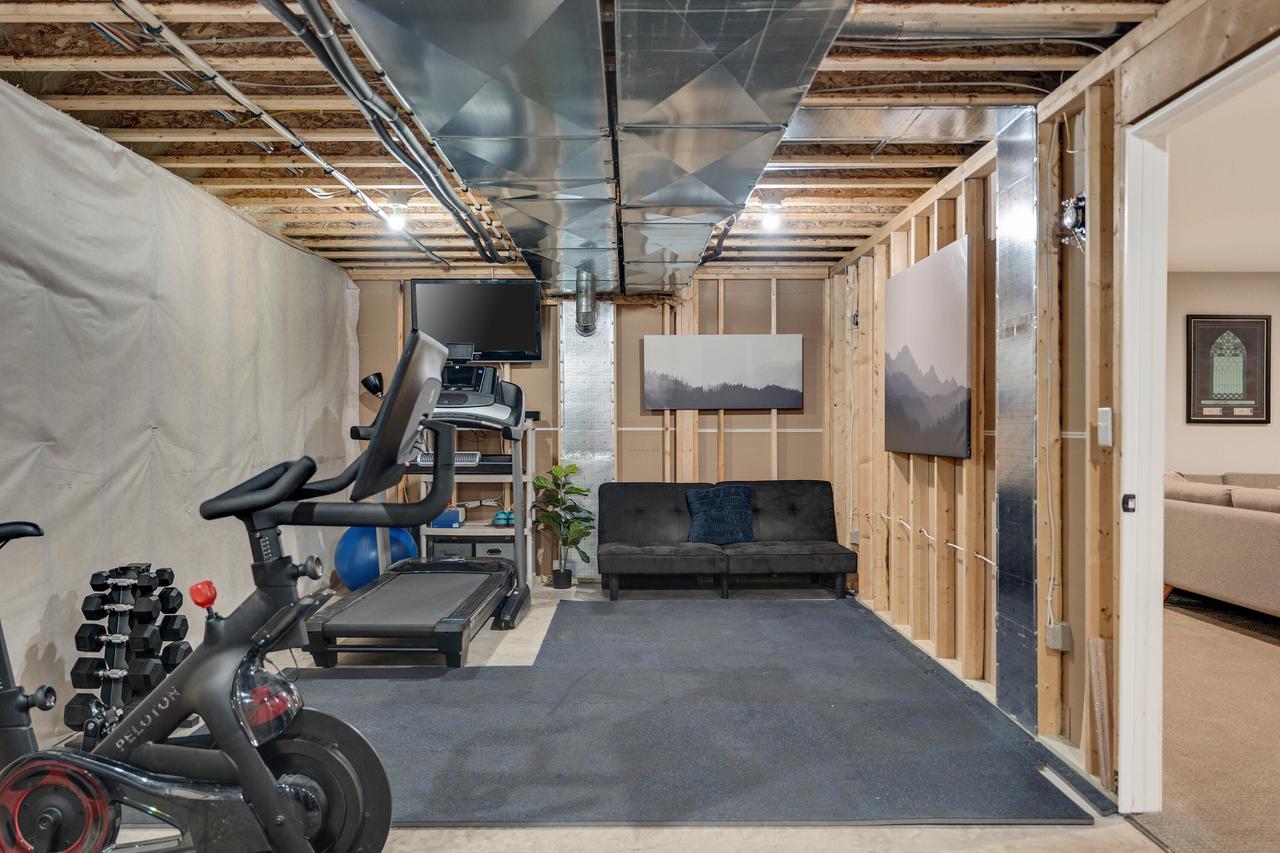 N3260 Hidden Springs ROAD