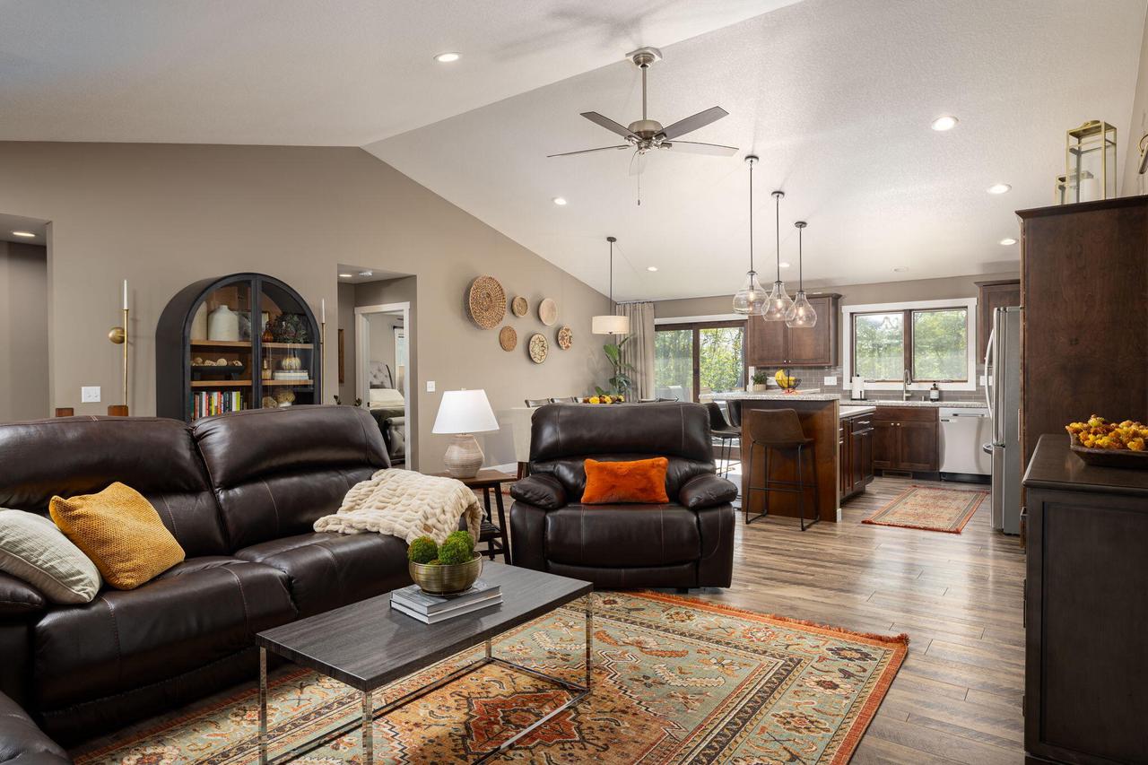 1622 Cherry LANE SOUTH South