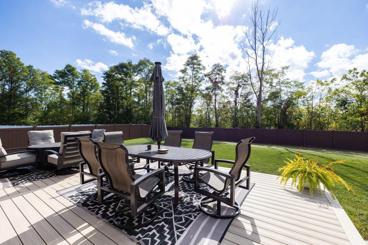 1622 Cherry LANE SOUTH South