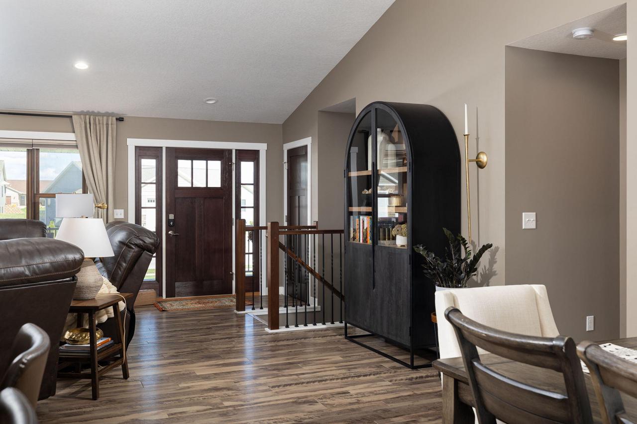 1622 Cherry LANE SOUTH South