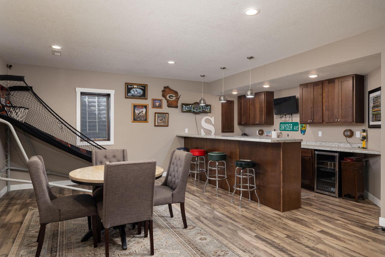 1622 Cherry LANE SOUTH South