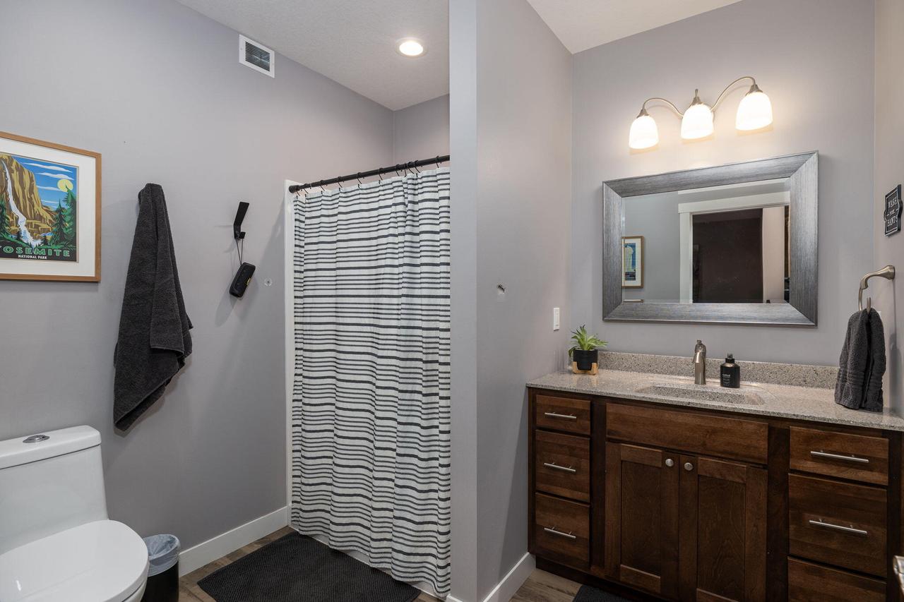 1622 Cherry LANE SOUTH South