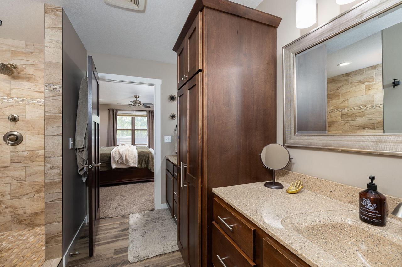 1622 Cherry LANE SOUTH South