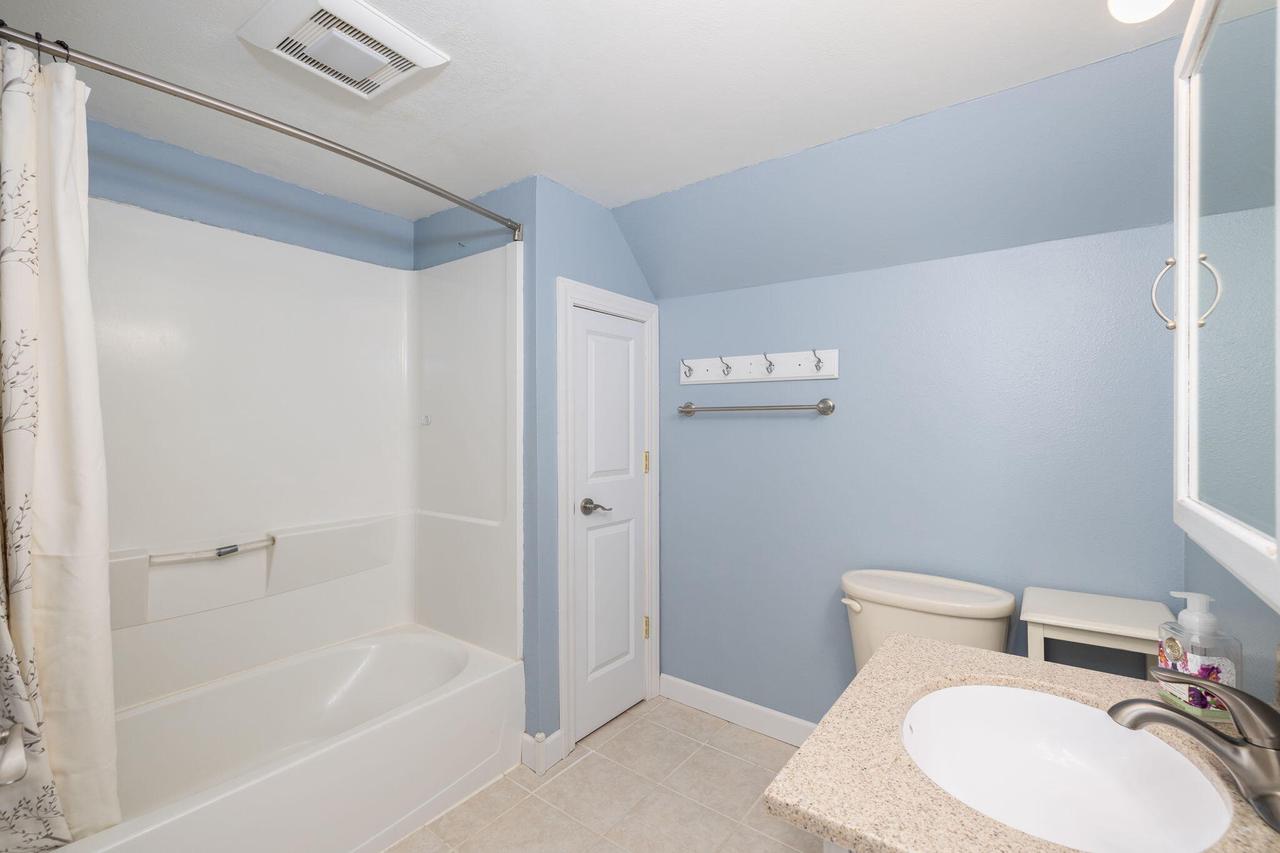 904 Green Bay STREET