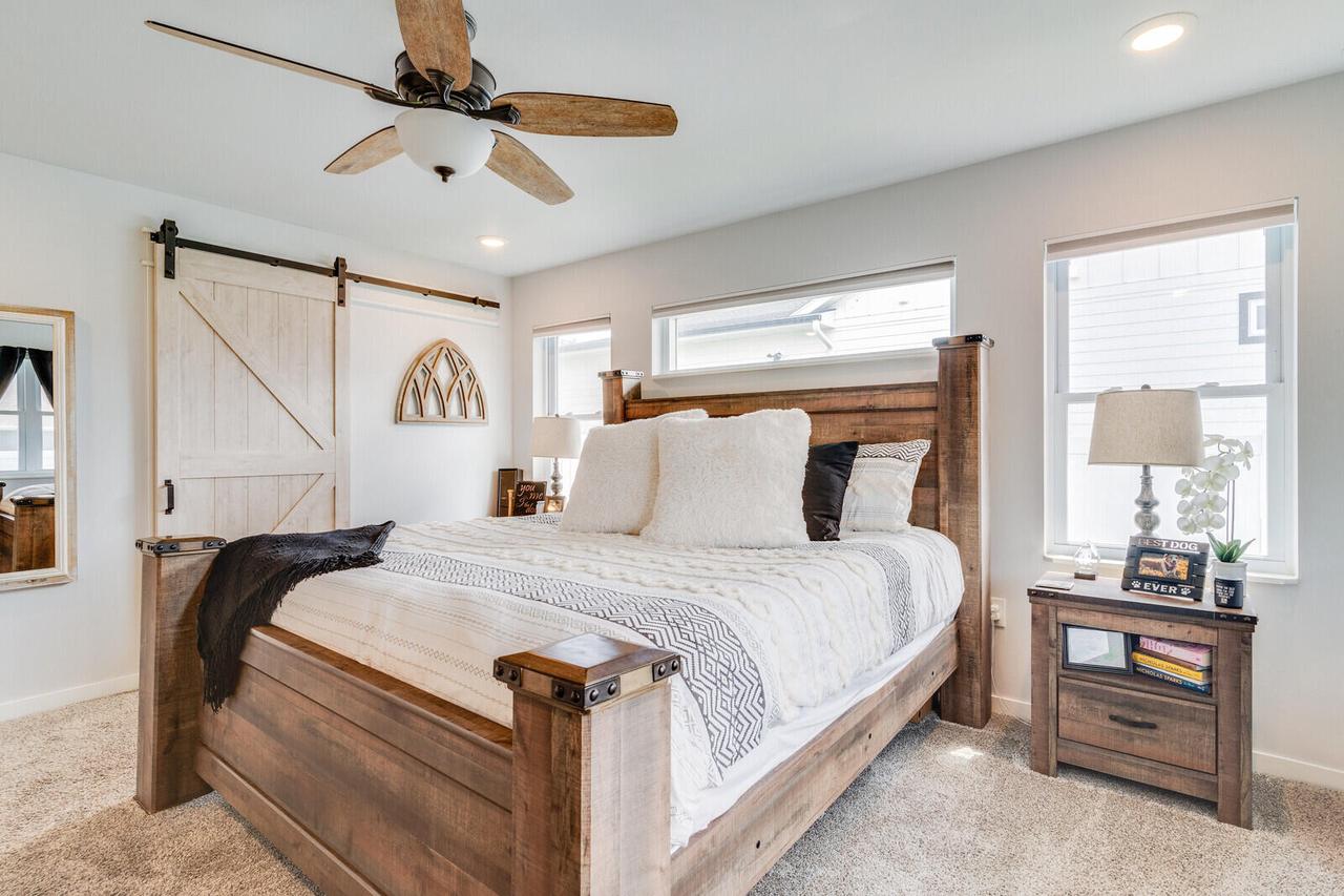 205 Tom Anderson STREET